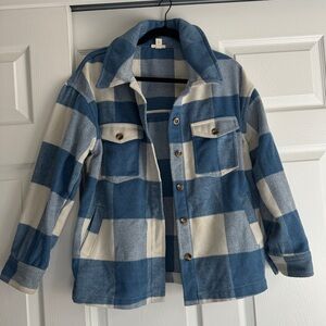 A.n.a blue shacket